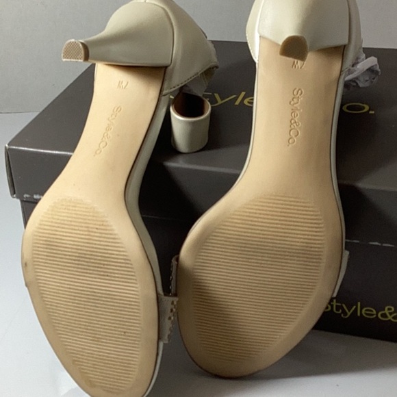 Style & Co. Phillys Two-Piece Evening Sandals - Picture 7 of 9